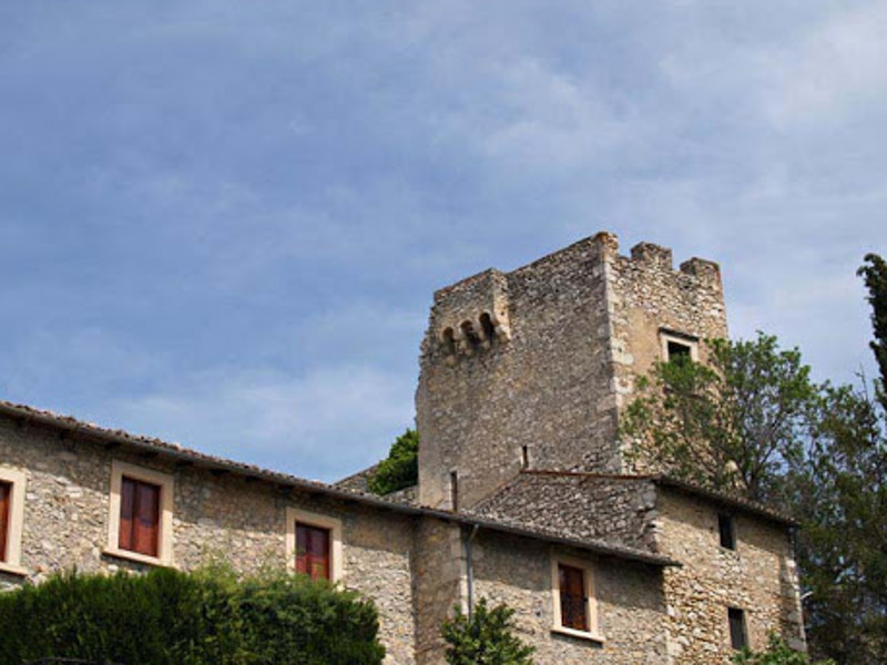 Borgo fortificato di Castello
